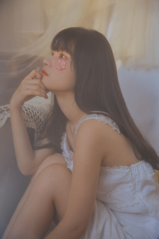水蜜桃一卡2卡3卡4卡